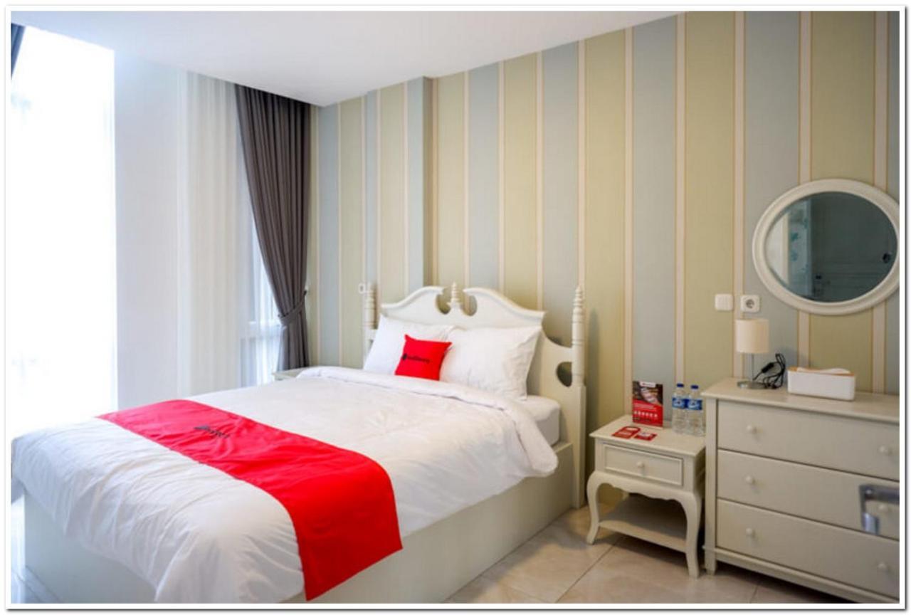 Reddoorz Plus @ Madukoro Raya סמאראנג מראה חיצוני תמונה